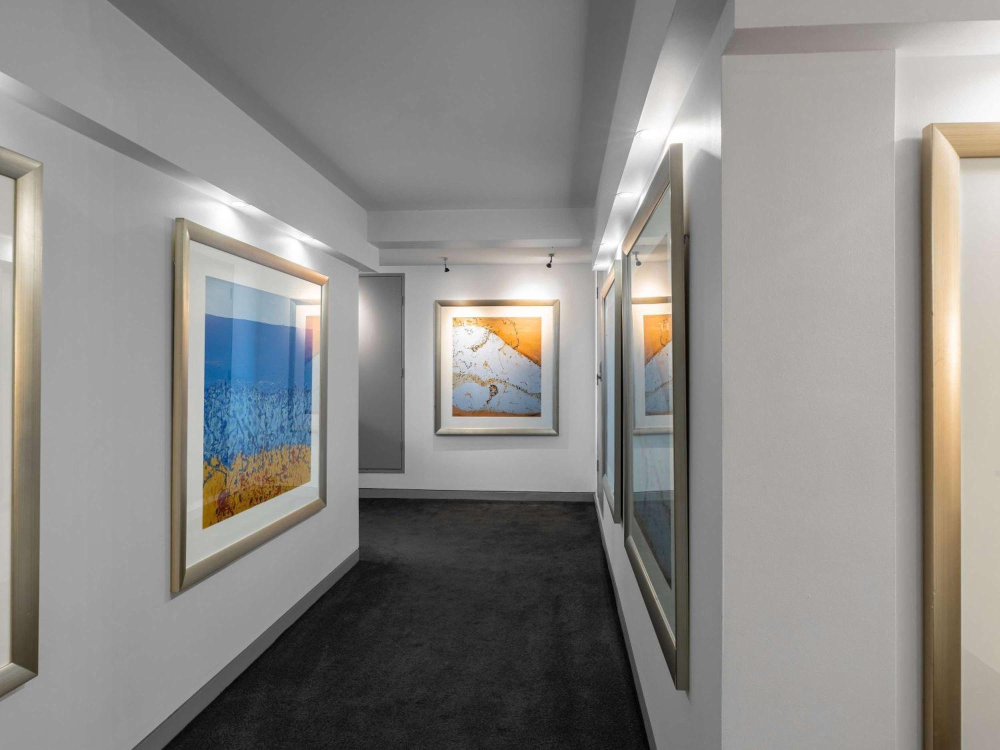 The Olsen Melbourne Art Series Екстер'єр фото The Art Gallery