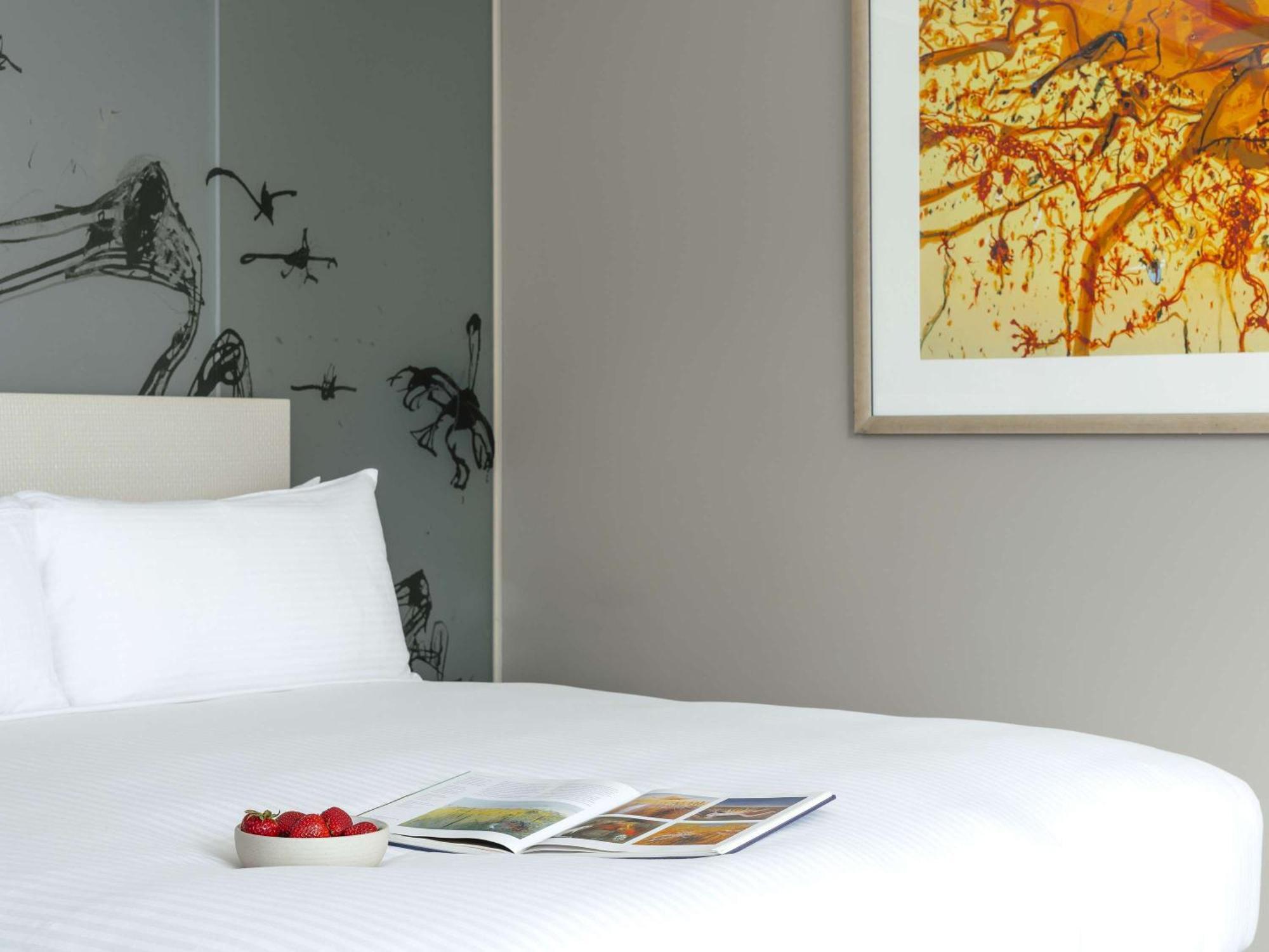 The Olsen Melbourne Art Series Екстер'єр фото A room at the hotel