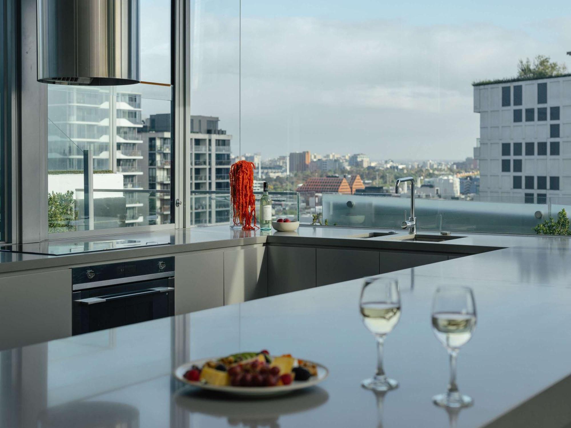 The Olsen Melbourne Art Series Екстер'єр фото A kitchen with a view