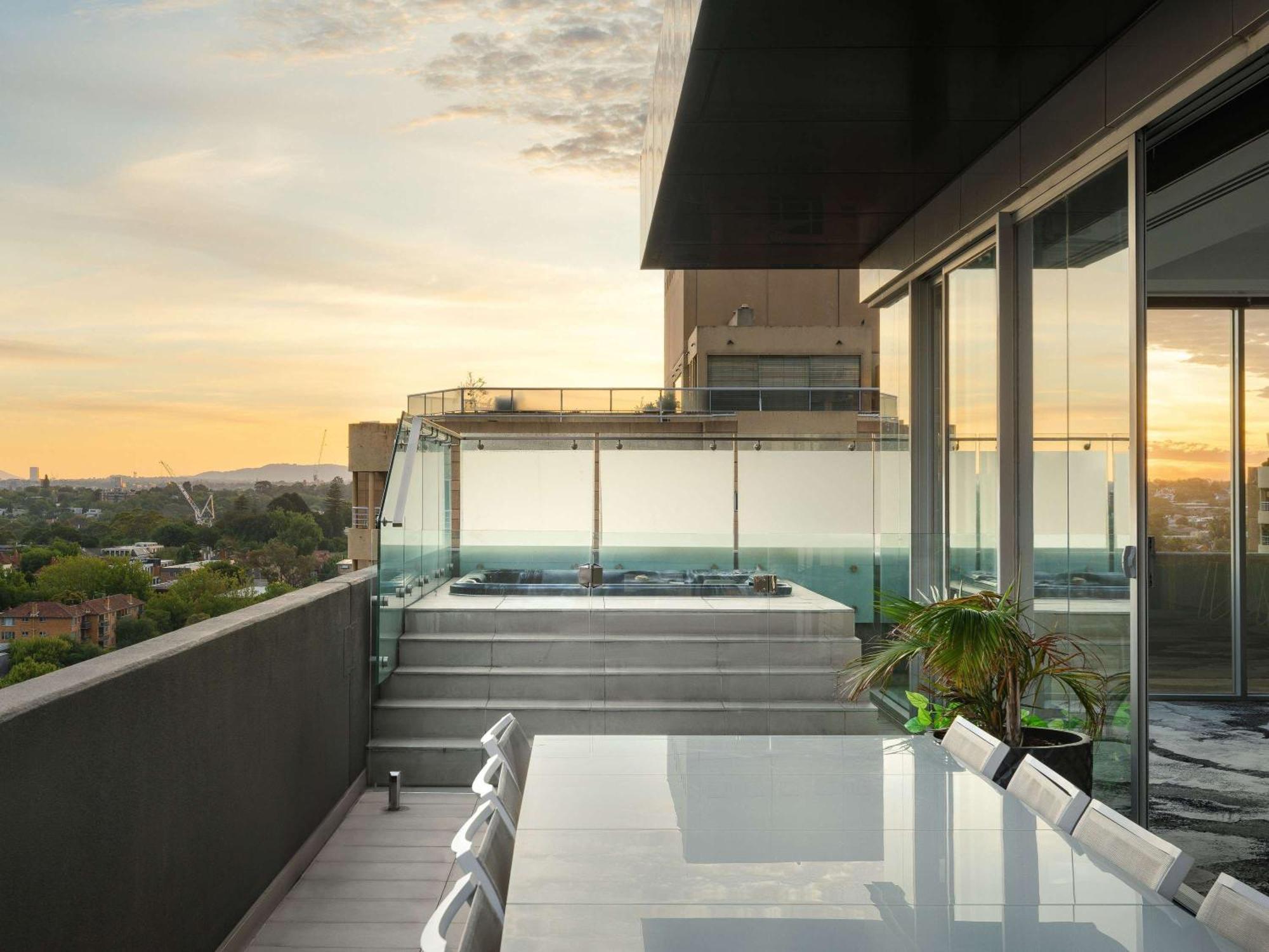 The Olsen Melbourne Art Series Екстер'єр фото